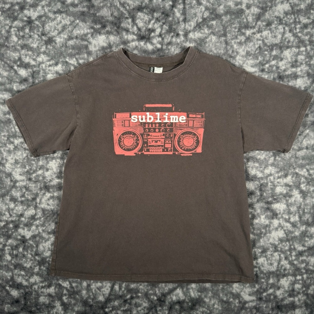Sublime Boombox Logo Band TShirt Mens Size S Brown Ska Punk California